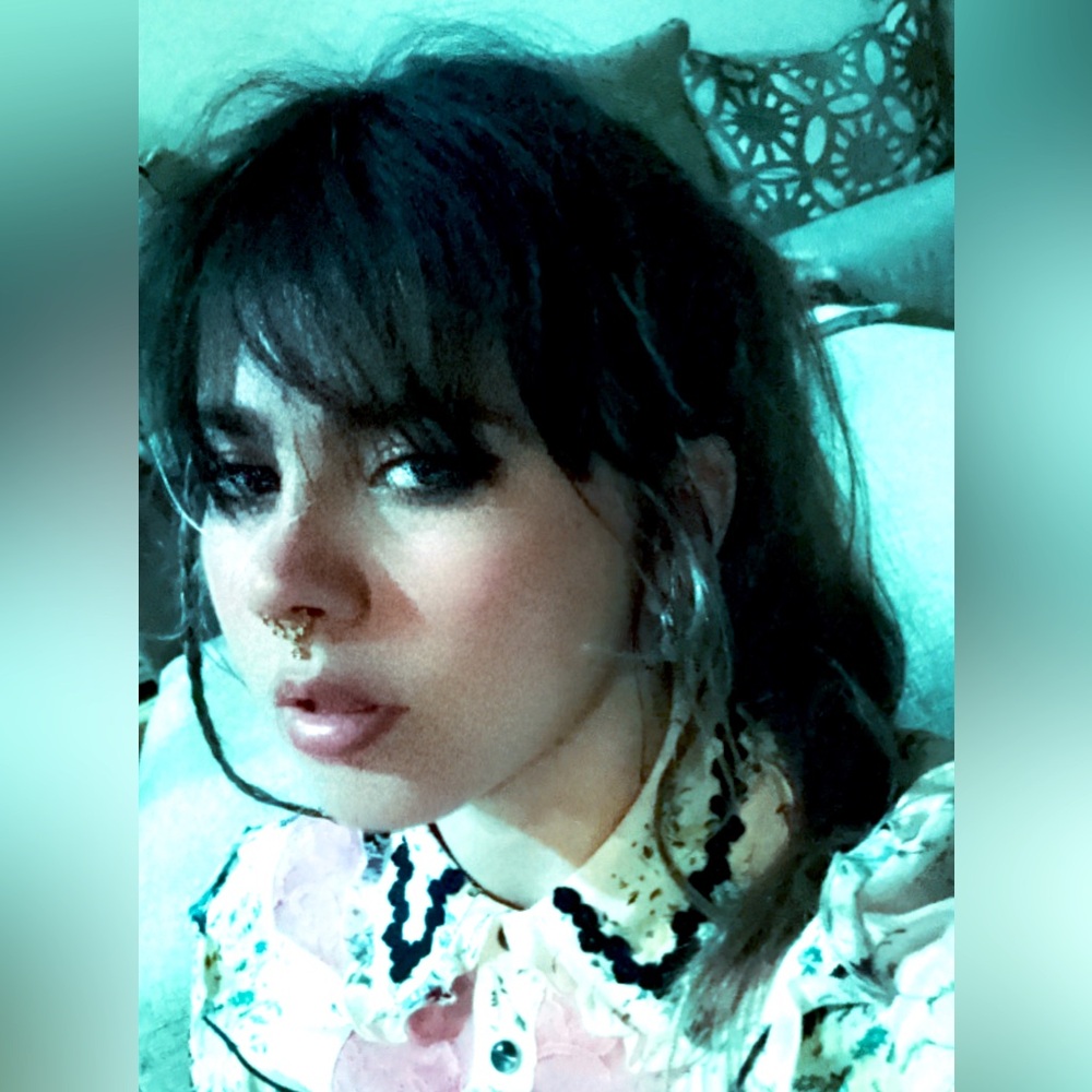 Meet your Posher, Zoe